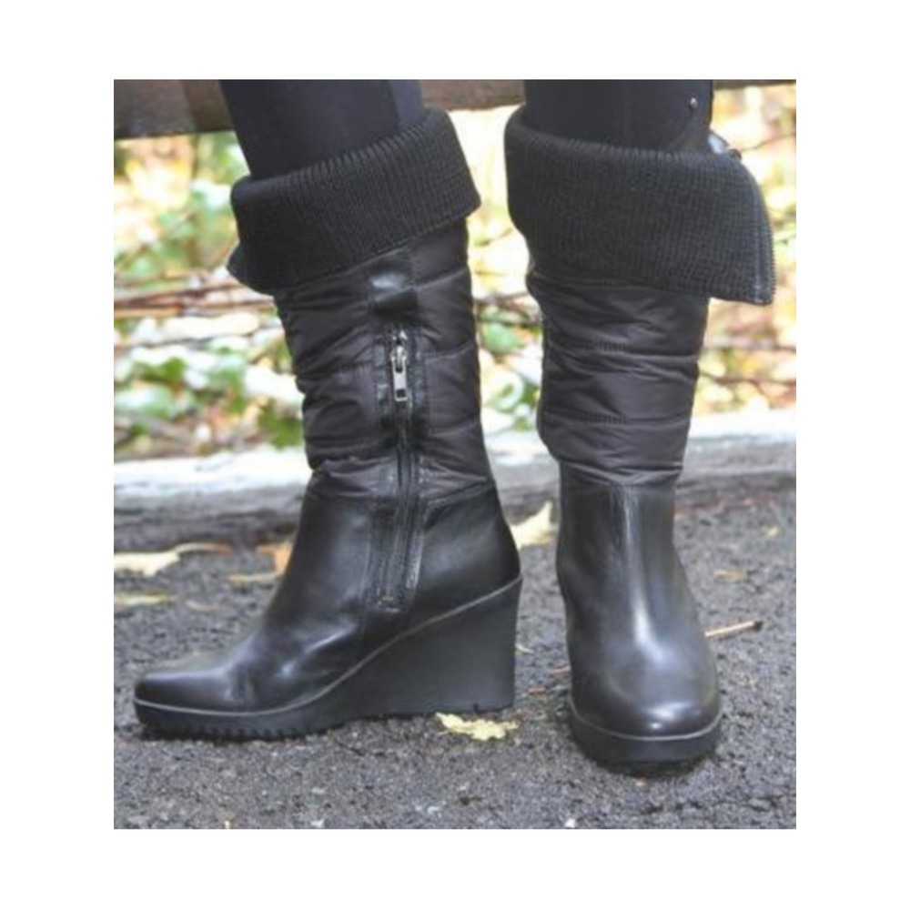 Ugg Leona Boots Black Leather Quilted Knit Wedge Sheepskin Lined Size 8